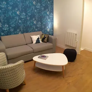 The Blue House Apartment Paris